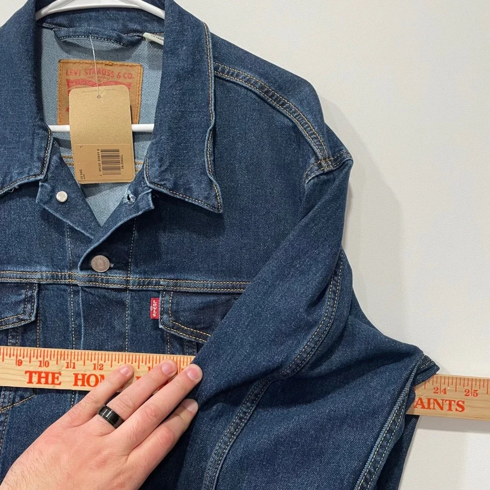 Levis Mens Standard Trucker‎ Jacket Dark Wash Denim Blue Size L NWT - Picture 7 of 11